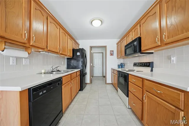 $305,000 | 26 Bardstown Court, Unit 36C, St. Charles, MO 63303