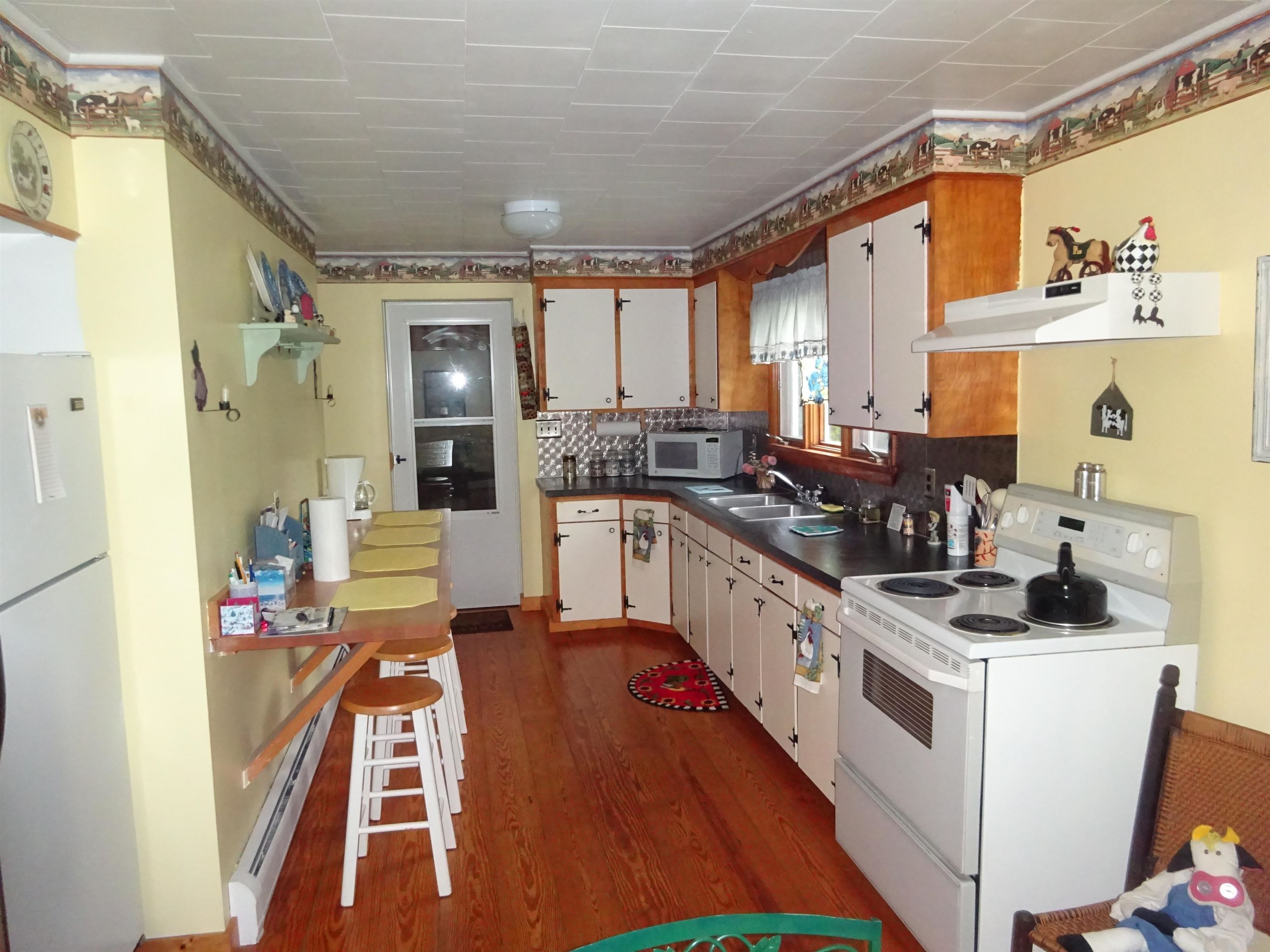 221 Gird Road Springfield, VT 05156 - Photo 6 of 16