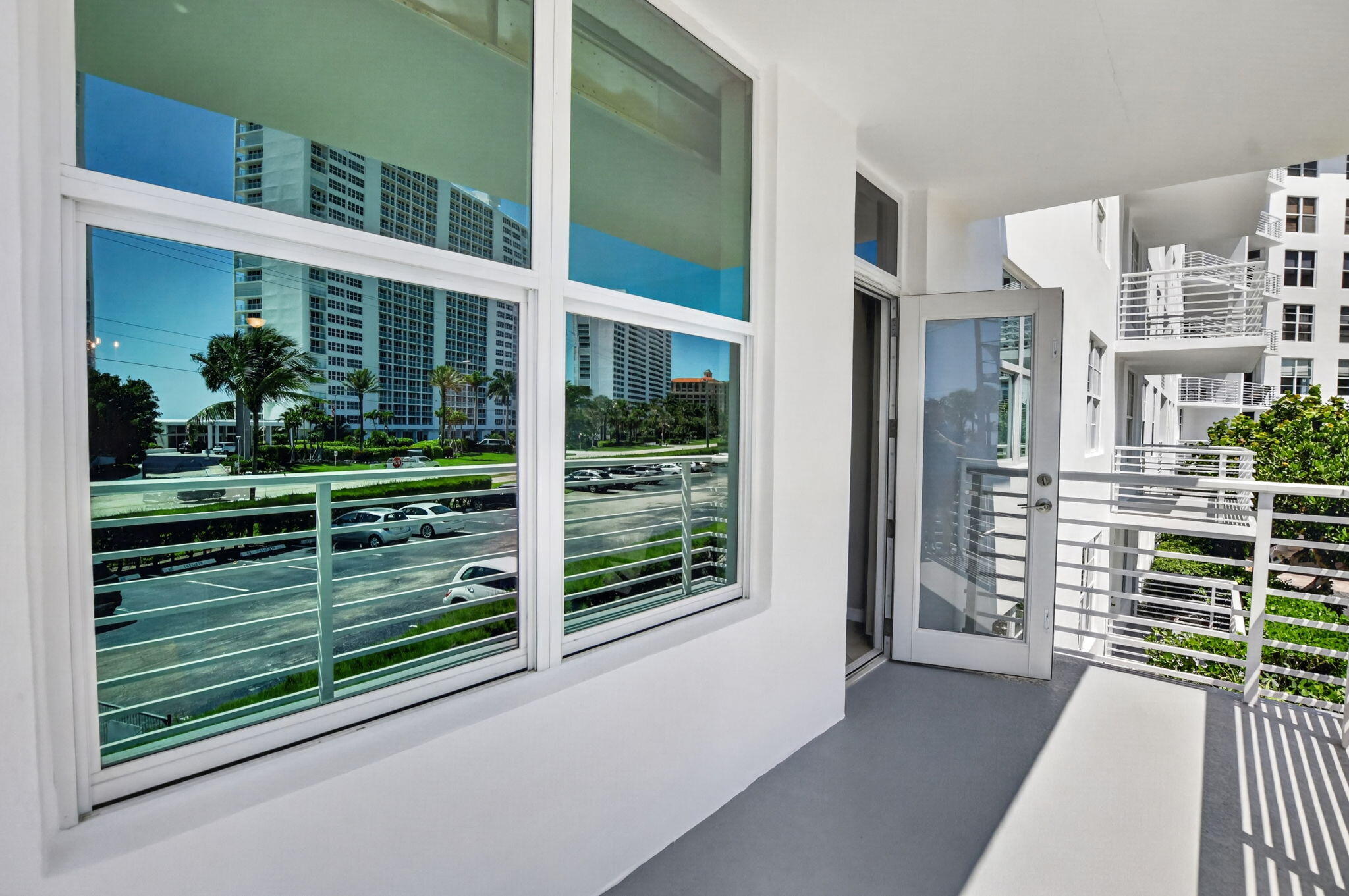 2851 South Ocean Boulevard, Unit T2 Boca Raton, FL 33432 - Photo 26 of 49 25-web-or-mls-DSC_0916