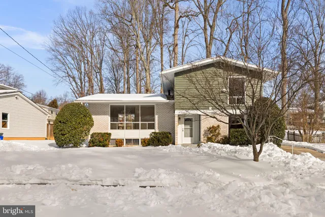 $575,000 | 4709 Levada Terrace, Rockville, MD 20853