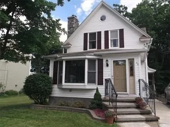 $2,400 | 44 Pine Hill Road, Worcester, MA 01604