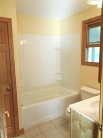 44 Pine Hill Road Worcester, MA 01604 - Photo 3 of 7