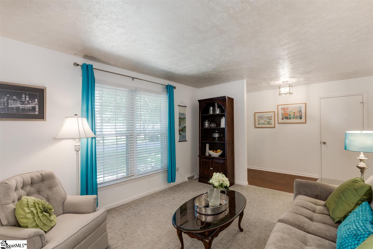 110 Cold Springs Road Greenville, SC 29607 - Photo 7 of 24 Gallery Image 7