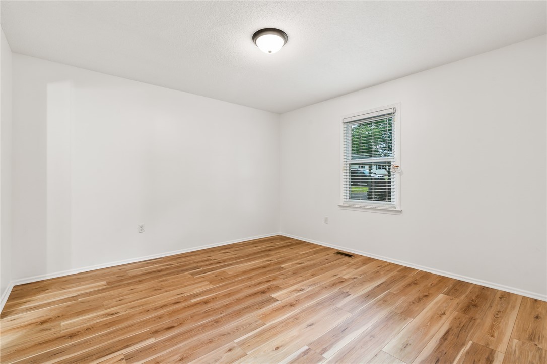 109 Woodfern Circle Belton, SC 29627 - Photo 13 of 32