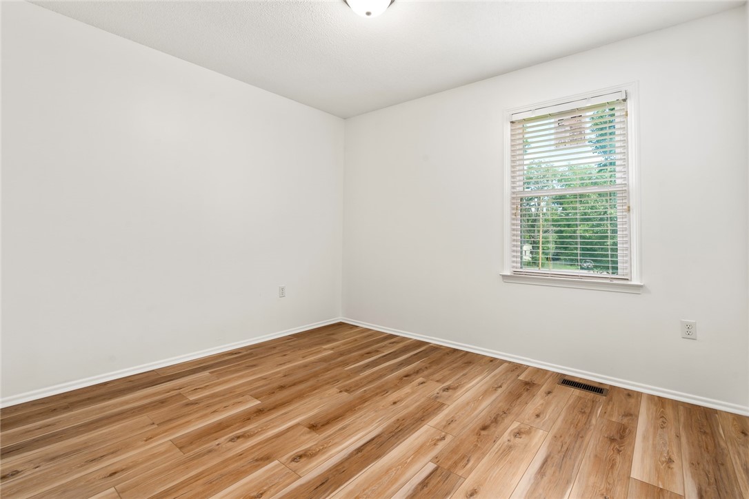 109 Woodfern Circle Belton, SC 29627 - Photo 19 of 32