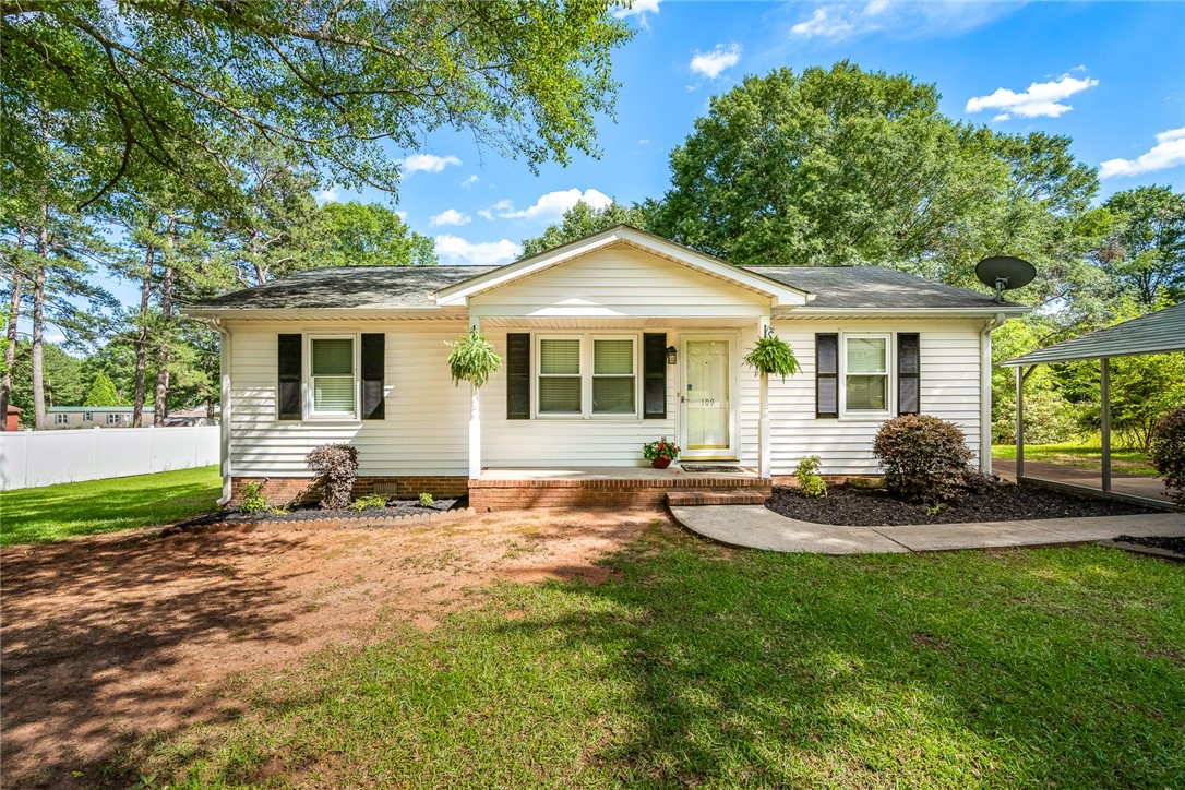 109 Woodfern Circle Belton, SC 29627 - Photo 28 of 32