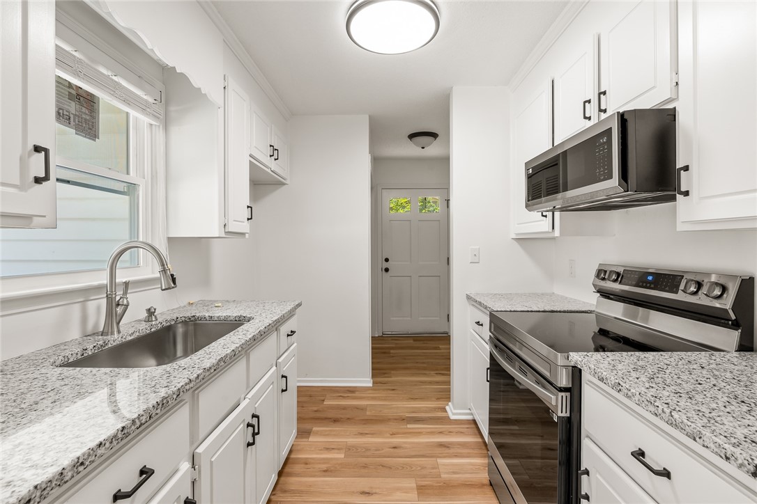 109 Woodfern Circle Belton, SC 29627 - Photo 9 of 32