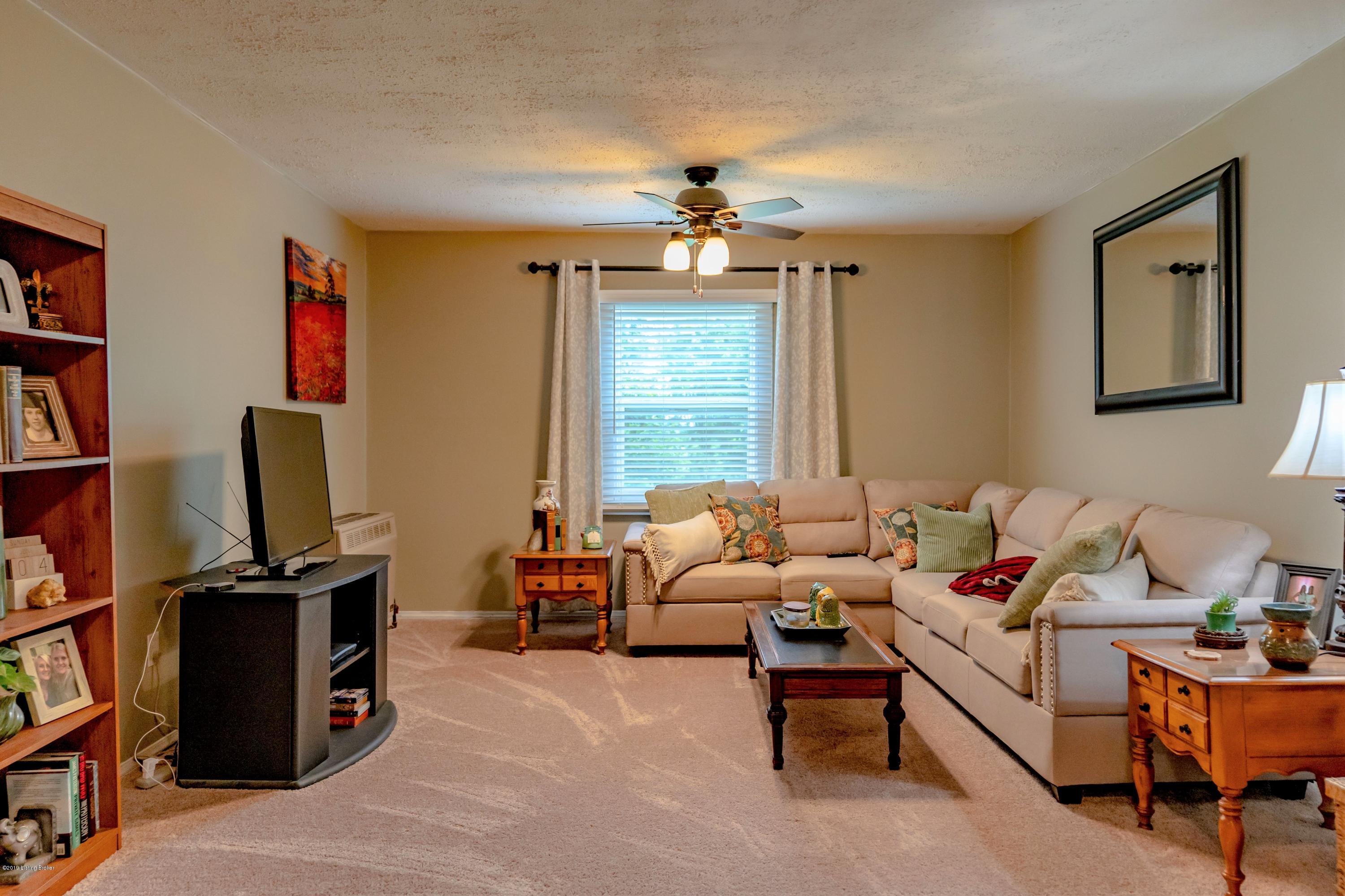 3791 Hickory Ridge Road Waddy, KY 40076 - Photo 5 of 22 Family Room 1