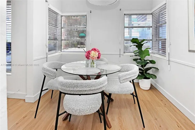 $3,999 | 326 Van Buren Street, Unit 326, Hollywood, FL 33019