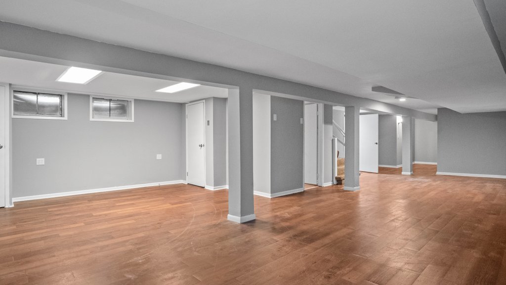 2803 Perry Road Flossmoor, IL 60422 - Photo 25 of 31 a view of an empty room with wooden floor