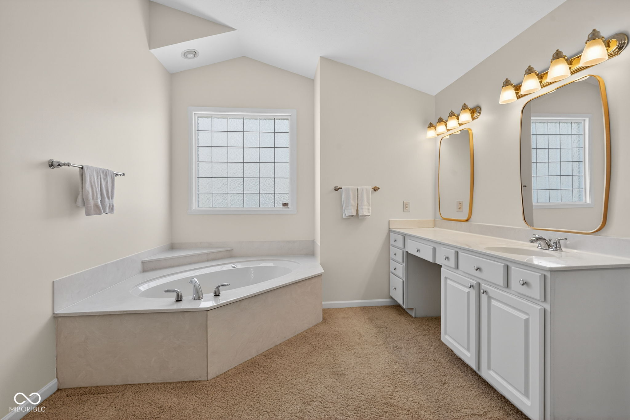 1238 Sullivans Ridge Zionsville, IN 46077 - Photo 25 of 51