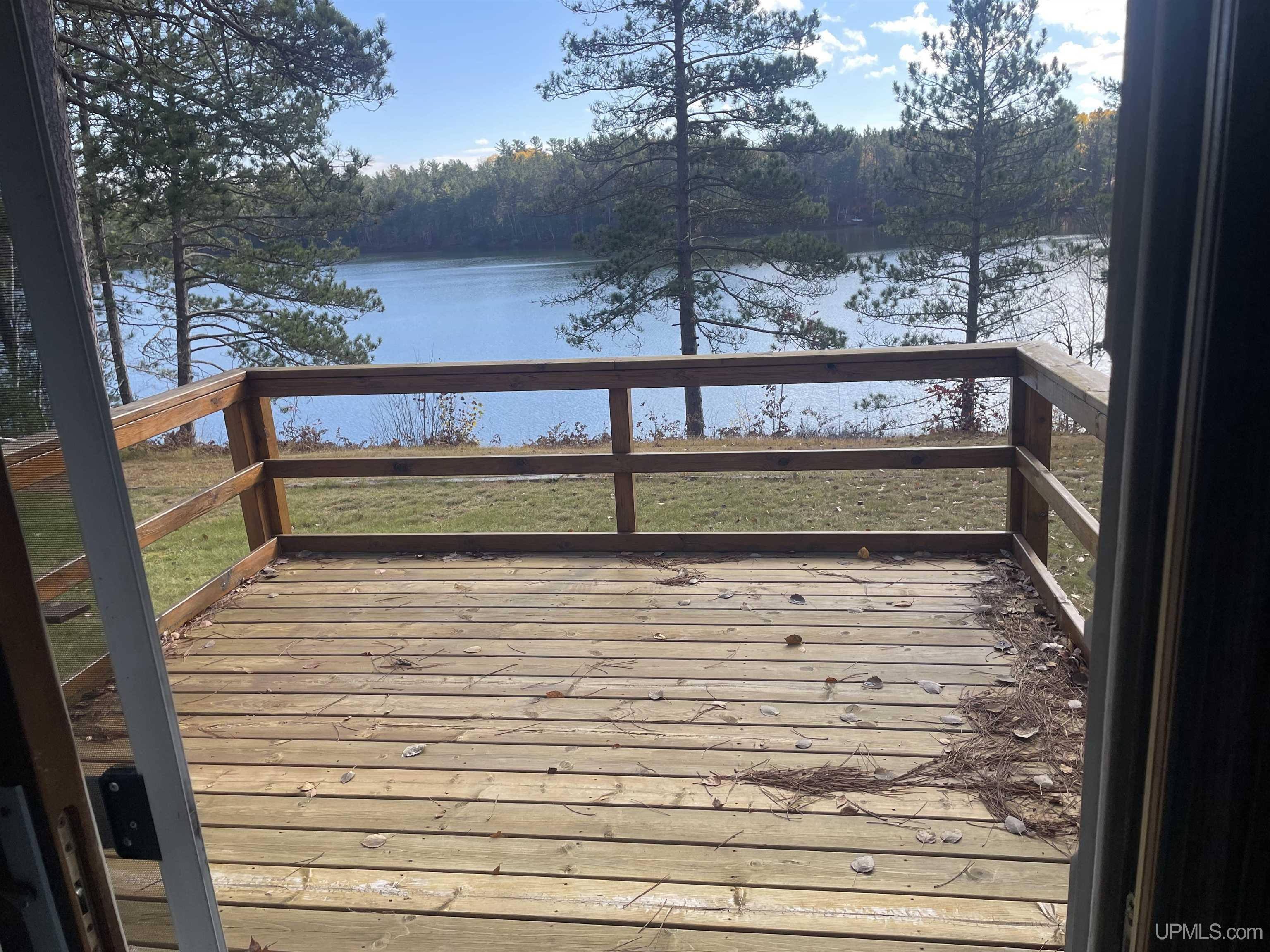 8301 Mirror Lake Road Munising, MI 49862 - Photo 23 of 43
