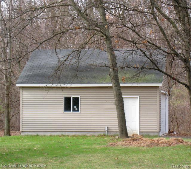 2900 Potter Road Wixom, MI 48393 - Photo 4 of 5 IMG_1621