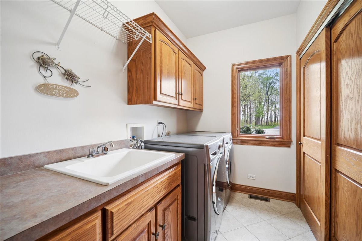 17 M Ashe Road Sugar Grove, IL 60554 - Photo 18 of 47 Gallery Image 18