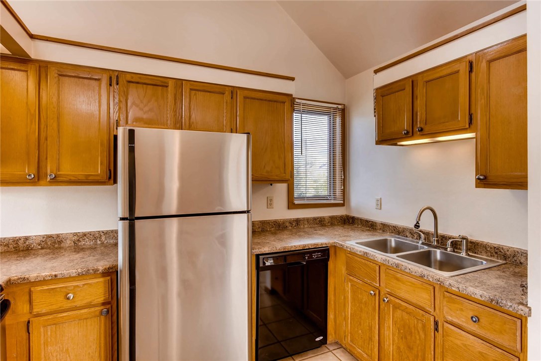 224 East Rabbit Court, Unit 224 Silverthorne, CO 80498 - Photo 12 of 25 Gallery Image 12