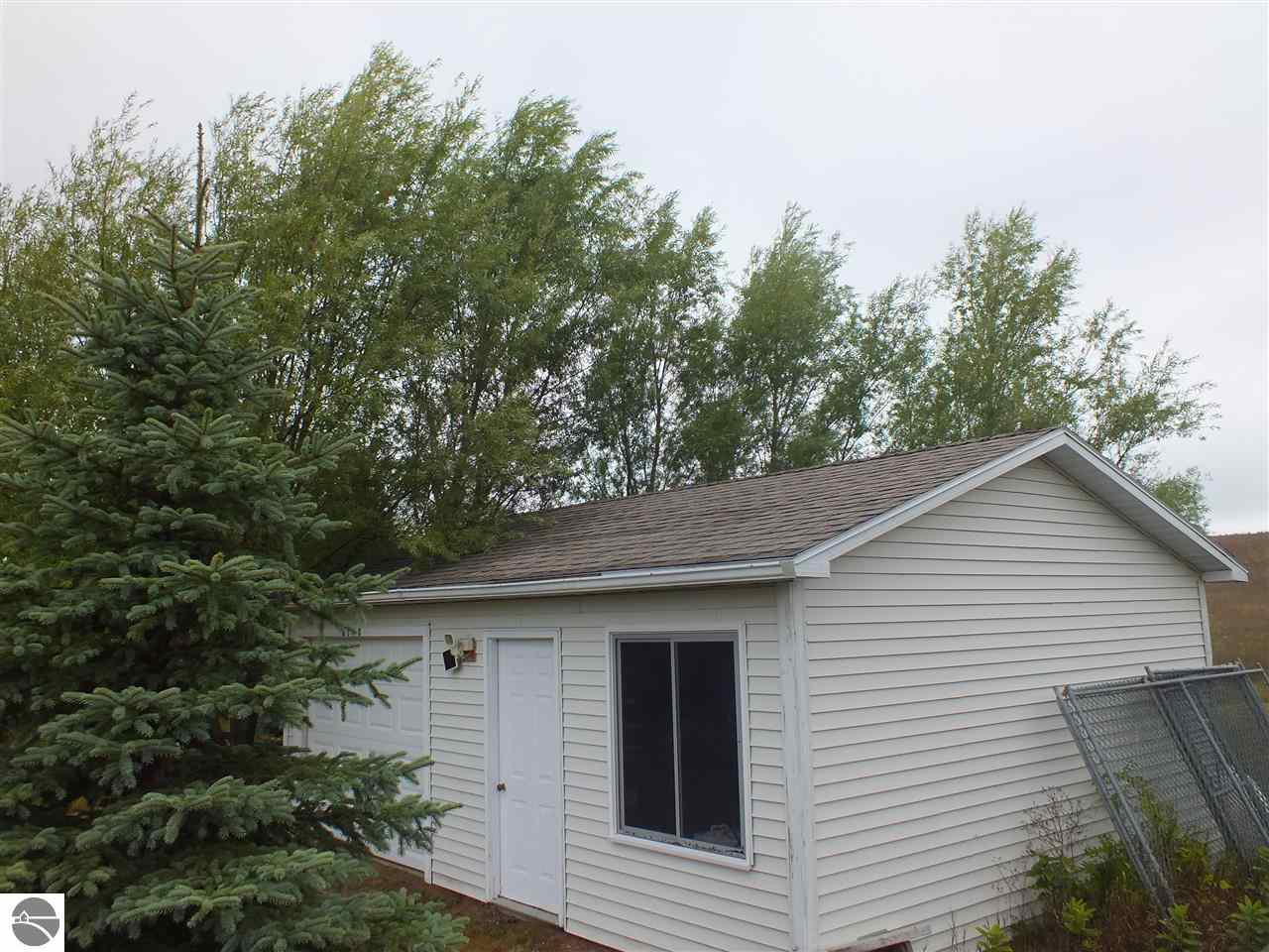 8146 Cedar Run Road Traverse City, MI 49684 - Photo 24 of 33 1786328-23.JPG