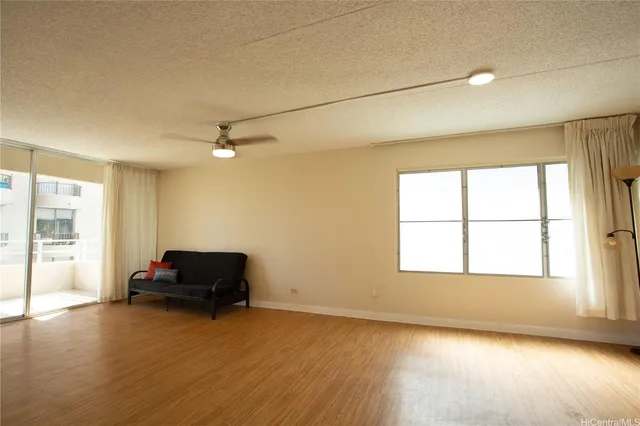$3,100 | 2533 Ala Wai Boulevard, Unit 702, Honolulu, HI 96815