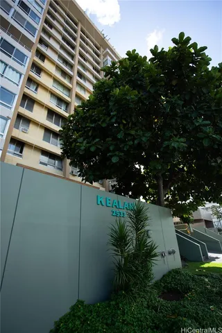 $3,100 | 2533 Ala Wai Boulevard, Unit 702, Honolulu, HI 96815