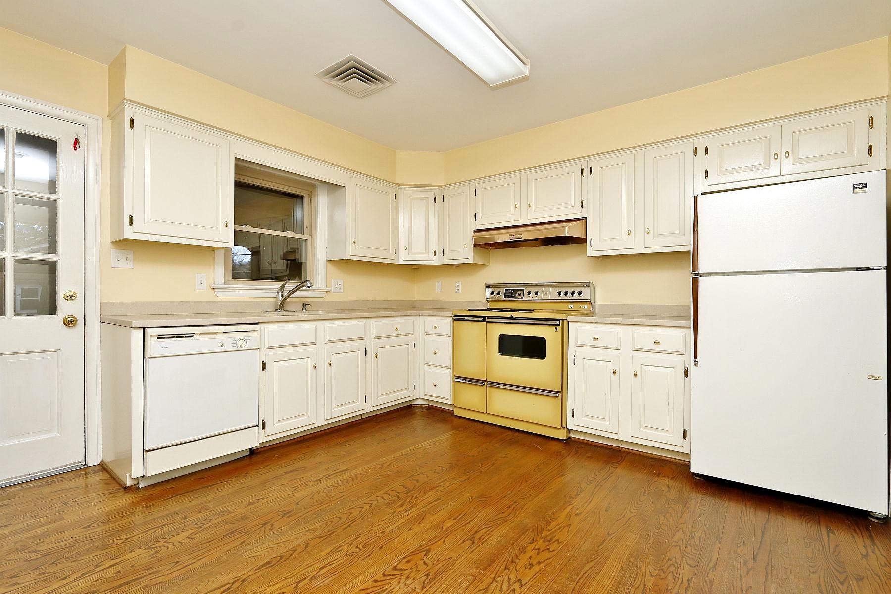 3822 Heatherton Road Southwest Roanoke, VA 24014 - Photo 12 of 59 _mg_5564