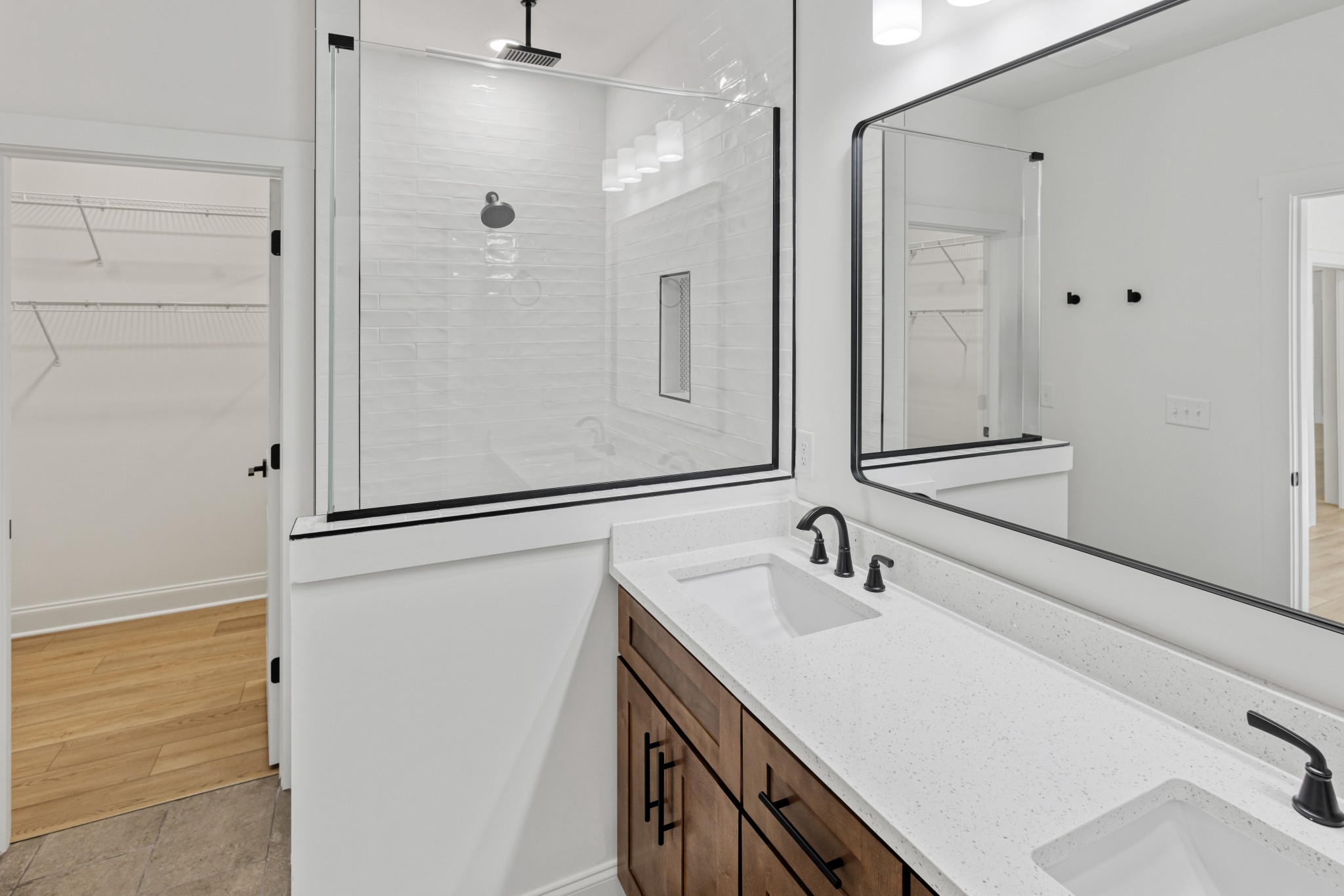 565 Shelton Road Manchester, TN 37355 - Photo 26 of 51 a bathroom with a sink and a mirror
