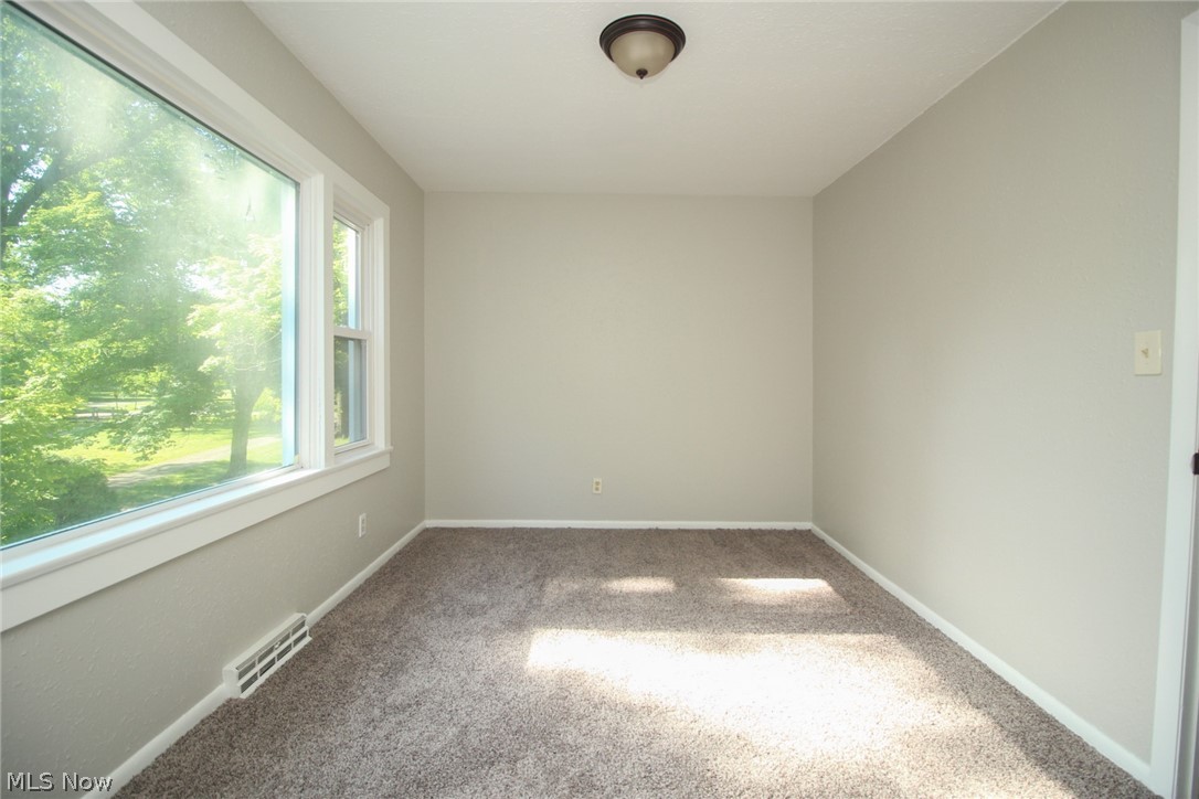4113 Burgett Road Canfield, OH 44406 - Photo 20 of 31 Unfurnished room featuring carpet flooring