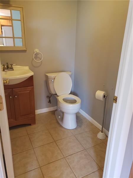 137 Fortieth Street Butler, PA 16001 - Photo 7 of 13