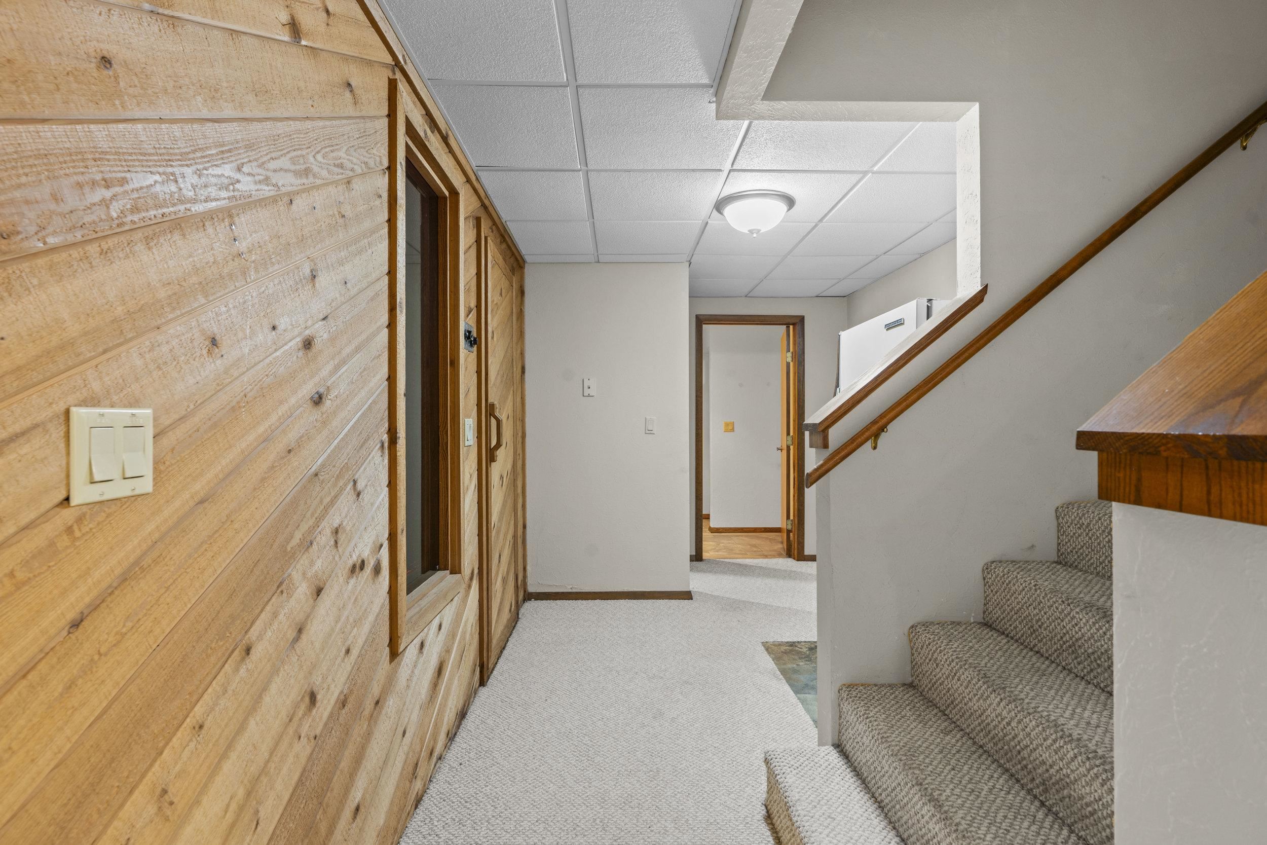 921 Divot Place Green Bay, WI 54313 - Photo 43 of 66