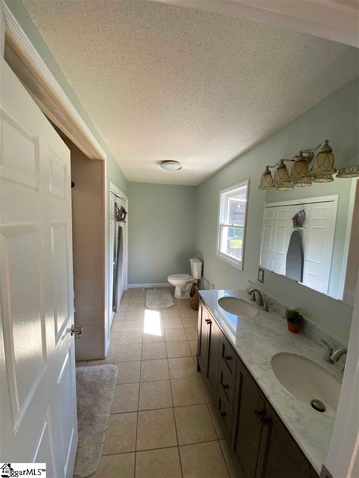 568 Metric Road Laurens, SC 29360 - Photo 20 of 23 Gallery Image 20