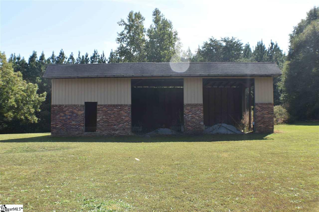 568 Metric Road Laurens, SC 29360 - Photo 23 of 23 Gallery Image 23