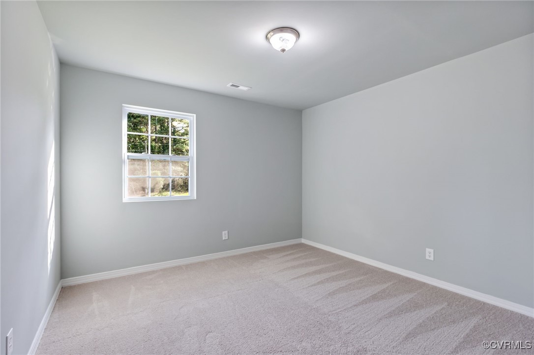 8600 Hickory Road Petersburg, VA 23803 - Photo 24 of 28 View of carpeted empty room
