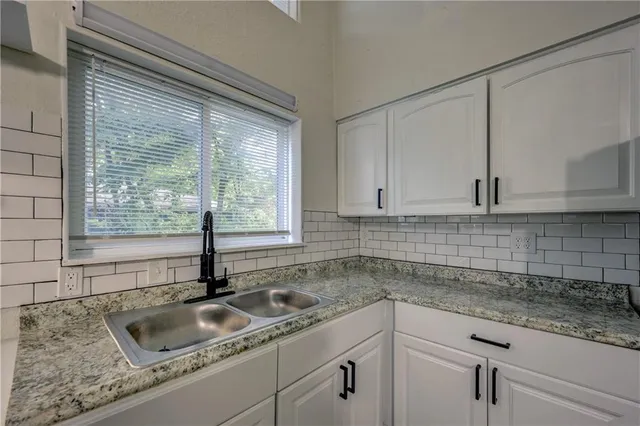 $174,950 | 10914 Bennington Avenue, Kansas City, MO 64134