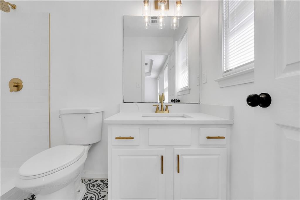 1187 Dixie Road Covington, GA 30014 - Photo 21 of 39