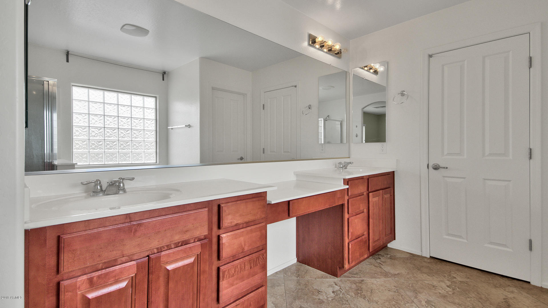 3764 East Sexton Street Gilbert, AZ 85295 - Photo 15 of 28 25