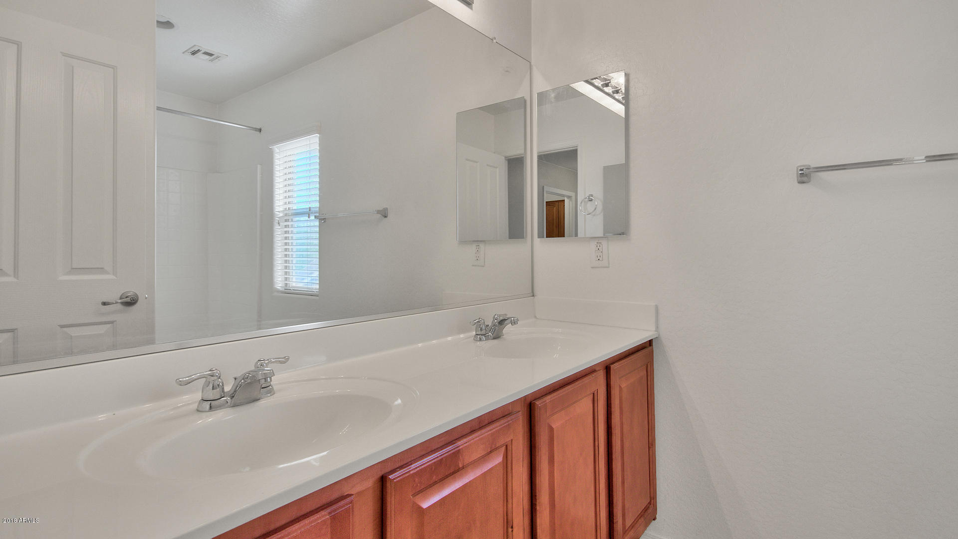 3764 East Sexton Street Gilbert, AZ 85295 - Photo 19 of 28 31