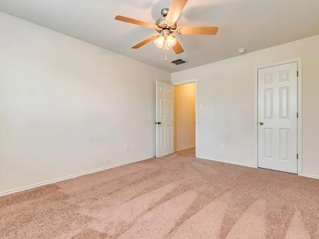 $1,950 | 6 Verde Ranch Loop, Leander, TX 78641