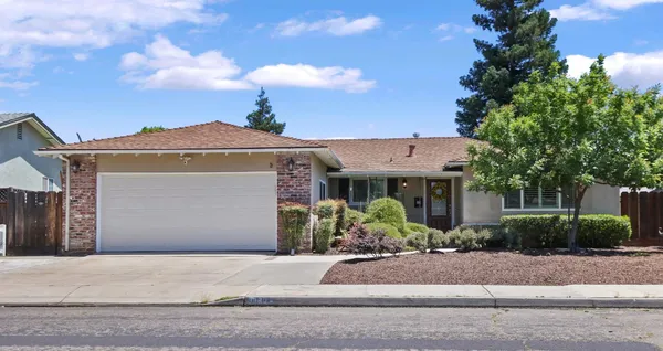 front view of house with a yard
