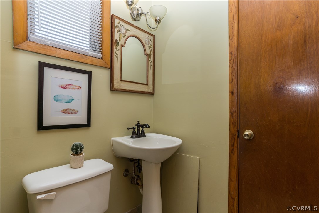 208 Wootton Road Sandston, VA 23150 - Photo 17 of 27 Gallery Image 17