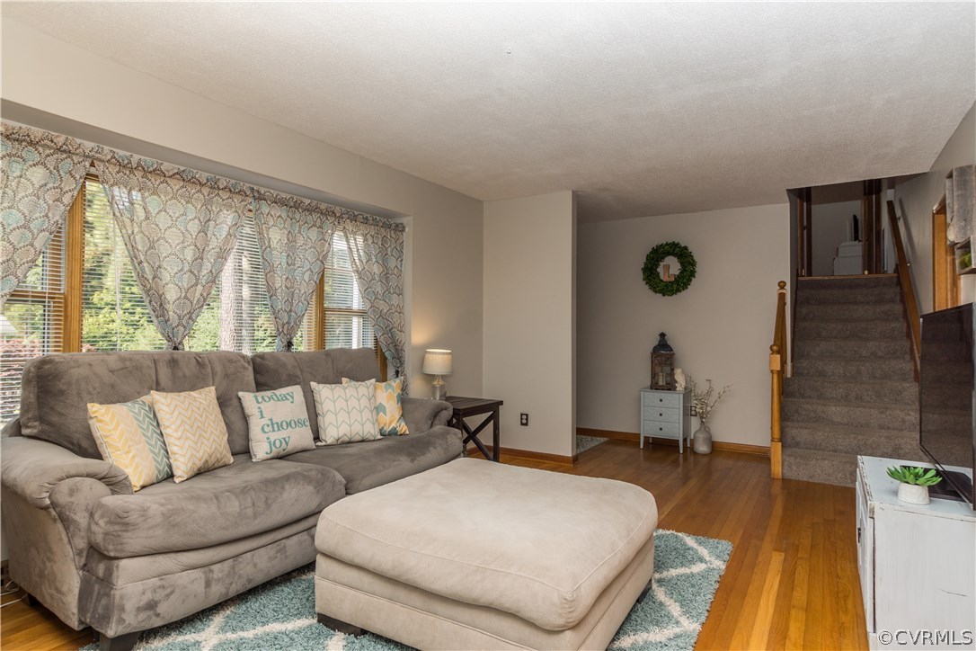 208 Wootton Road Sandston, VA 23150 - Photo 4 of 27 Gallery Image 4