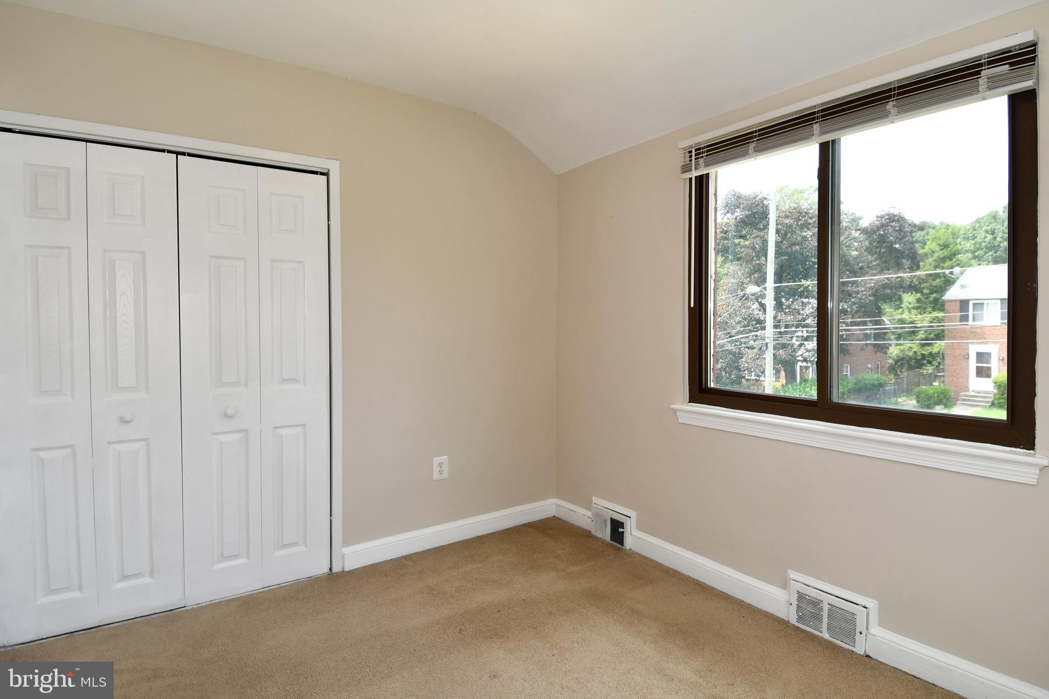 9607 Dilston Road Silver Spring, MD 20903 - Photo 24 of 37 Gallery Image 24