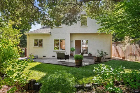 $1,265,000 | 814 Cobbler Lane, Petaluma, CA 94952