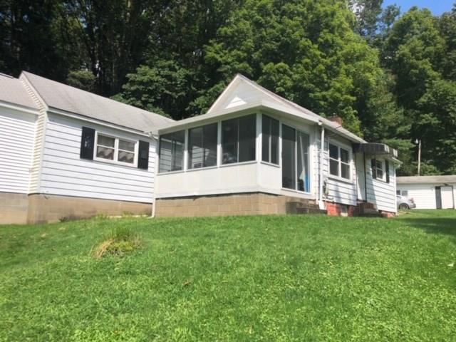 1028 Kiester Road Slippery Rock, PA 16057 - Photo 3 of 16