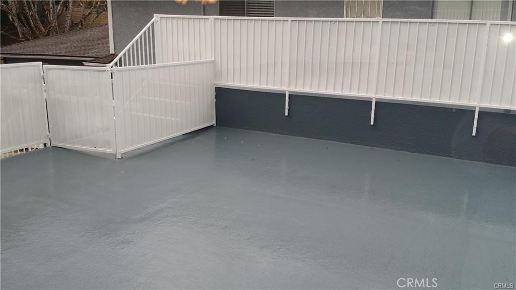 28164 Robin Avenue Saugus, CA 91350 - Photo 2 of 9