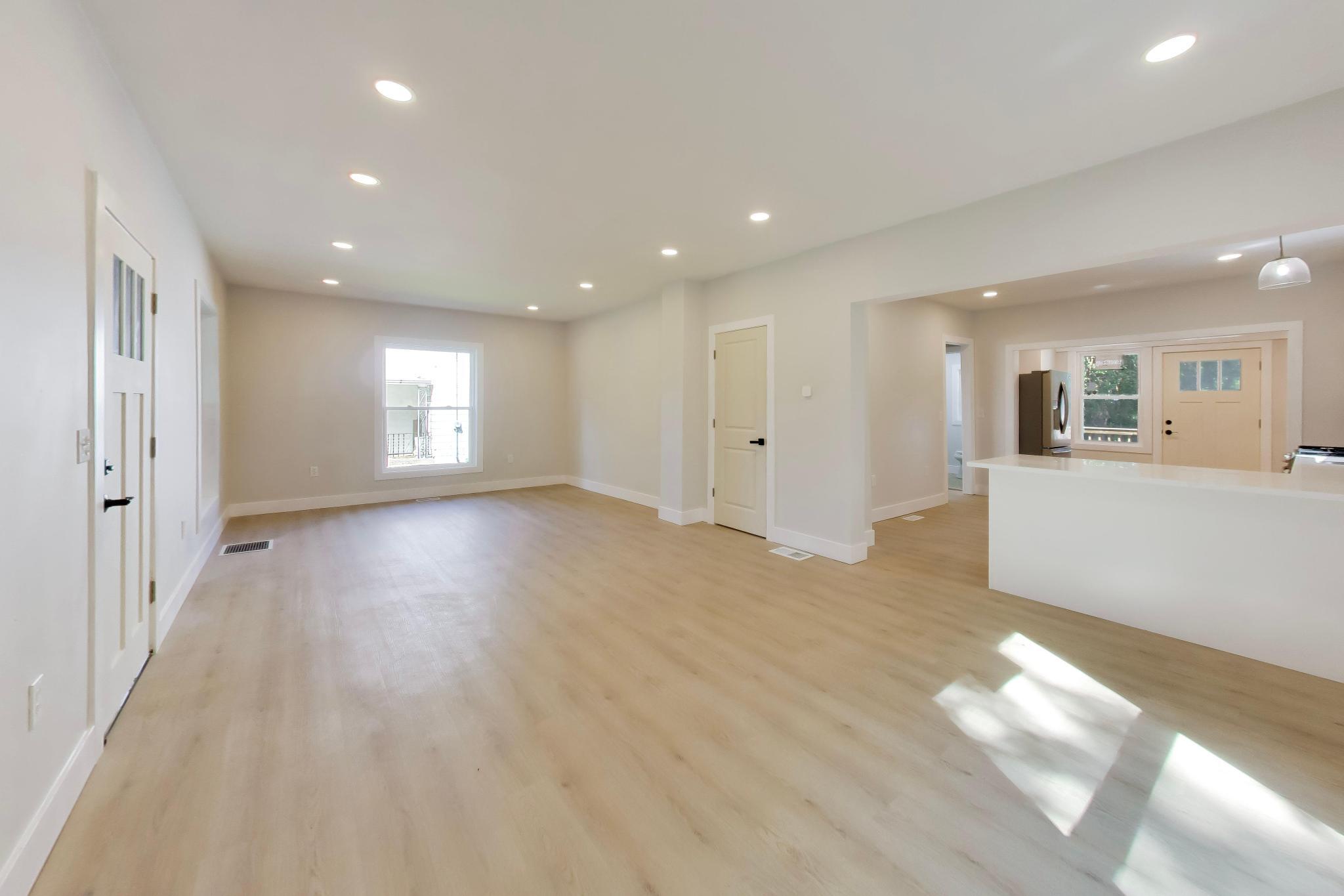 523 High Street Delavan, WI 53115 - Photo 10 of 42 al_0017