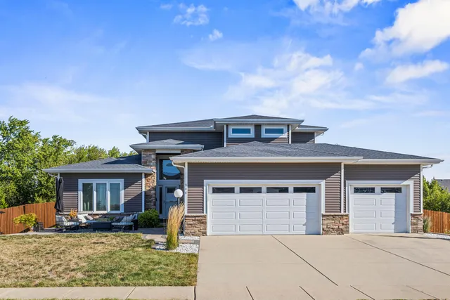 $589,000 | 508 Silver Lake Court, Savoy, IL 61874