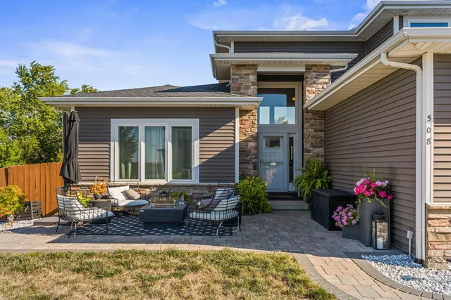 $589,000 | 508 Silver Lake Court, Savoy, IL 61874