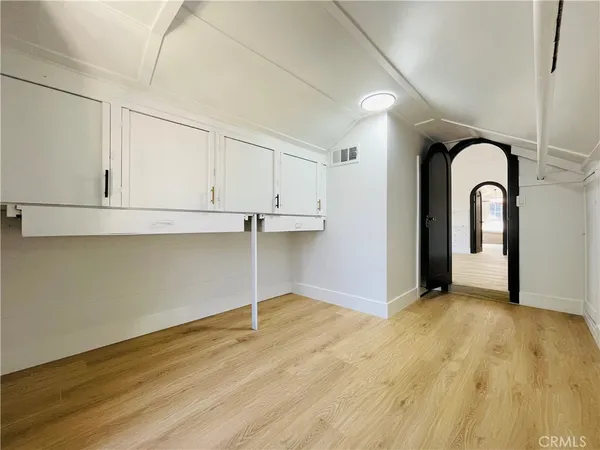 $3,450 | 3225 Locust Street, Riverside, CA 92501