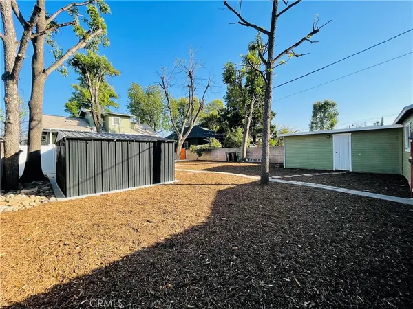 $3,450 | 3225 Locust Street, Riverside, CA 92501