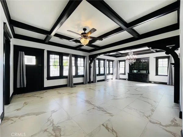 $3,450 | 3225 Locust Street, Riverside, CA 92501