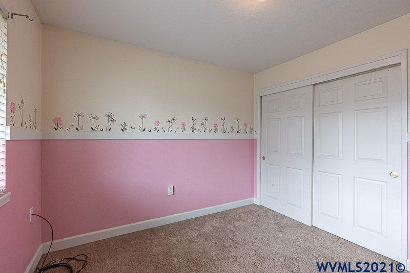 3030 Brown Road Northeast Salem, OR 97305 - Photo 12 of 36 Gallery Image 12