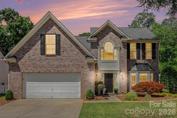 $449,900 | 409 Dutchmans Meadow Drive, Mount Holly, NC 28120
